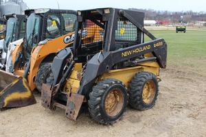 
                    1996 NEW HOLLAND LX485
                