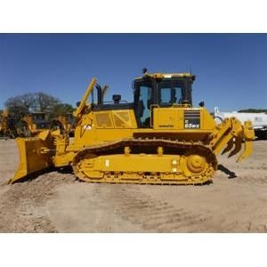 
                    2017 KOMATSU D65WX-18
                