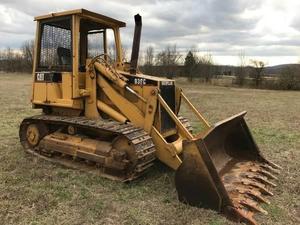 
                    2000 CAT 939C
                