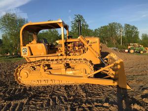 
                    1973 CAT D7F
                