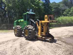 
                    2012 DEERE 643K
                