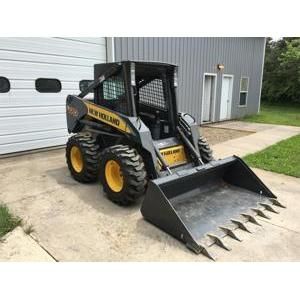 
                    2010 NEW HOLLAND L170
                