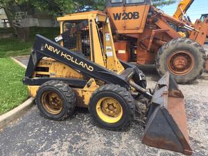 
                    1993 NEW HOLLAND L553
                