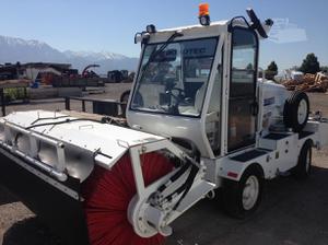 
                    ROADTEC FB100
                