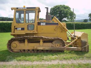 
                    1994 CAT D6E
                