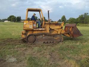 
                    1985 DEERE 655
                