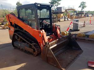 
                    2015 KUBOTA SVL75
                