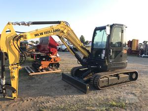 
                    2017 NEW HOLLAND E60C
                