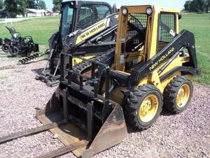 
                    1993 NEW HOLLAND L455
                