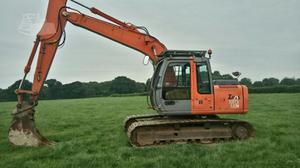 
                    2004 HITACHI ZX130
                