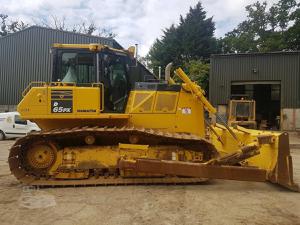 
                    2016 KOMATSU D65PX-16
                