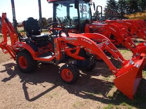 
                    2017 KUBOTA LA340
                