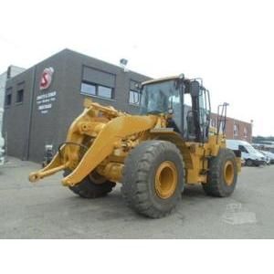 
                    2002 CAT 962G II
                