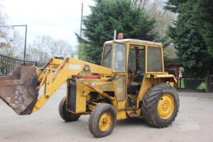 
                    MASSEY-FERGUSON 30E
                