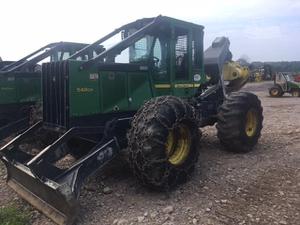 
                    2010 DEERE 548G III
                