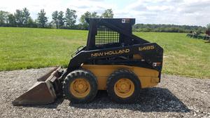 
                    1996 NEW HOLLAND LX485
                