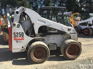 
                    2005 BOBCAT S250
                