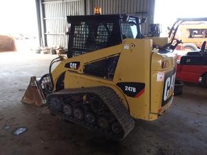 
                    2010 CAT 247B2
                