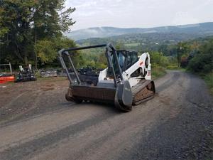 
                    2008 BOBCAT T320
                