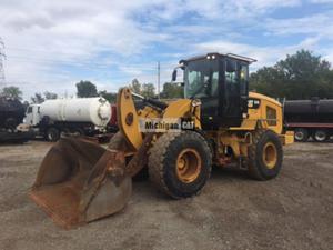 
                    2012 CAT 924K
                