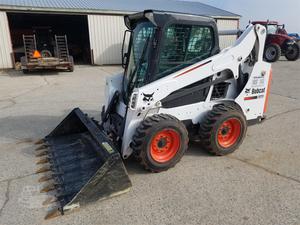 
                    2013 BOBCAT S570
                