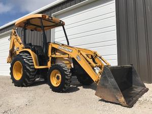 
                    2002 DEERE 110
                