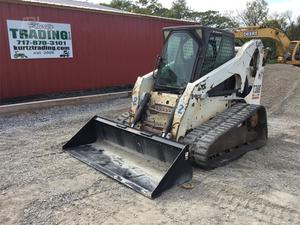 
                    2005 BOBCAT T300
                