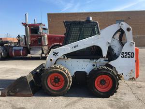 
                    2010 BOBCAT S250
                