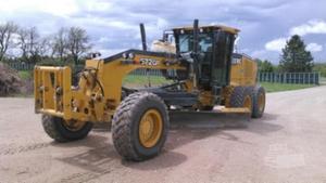 
                    2012 DEERE 672GP
                