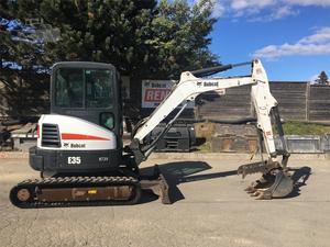 
                    2012 BOBCAT E35
                