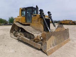 
                    2011 CAT D6T LGP
                