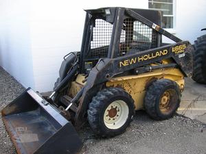 
                    NEW HOLLAND LX665
                