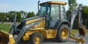 
                    2011 DEERE 310J
                