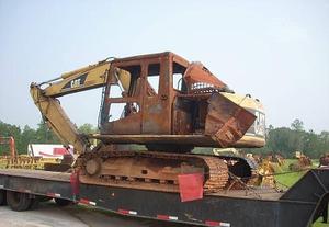 
                    CAT 311B
                