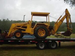 
                    DEERE 310A
                