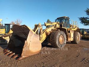 Caterpillar 988H, Wielladers, Bouw