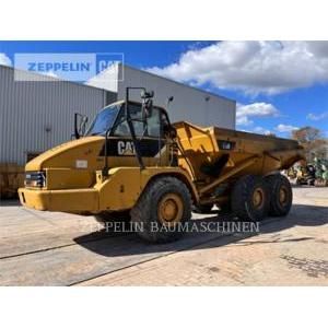 Caterpillar 725, Knik dumptrucks, Bouw