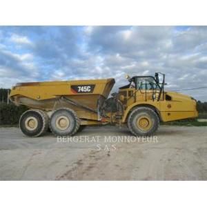 Caterpillar 745C, Knik dumptrucks, Bouw