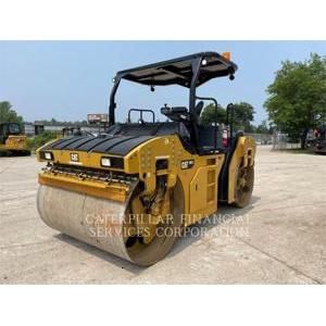 Caterpillar CB13, Twin drum rollers, Construction