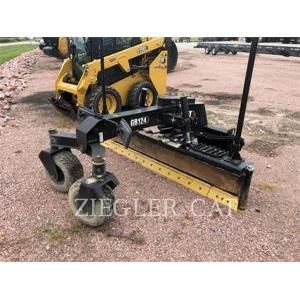 Caterpillar ATTACHMENTS GB124, blades, Construction