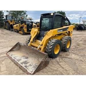 John Deere & CO. 332, Skid Steer Loaders, Construction