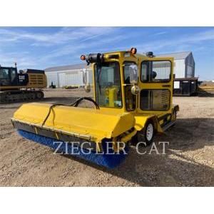 Superior SM74C, Petroleum Engines, Construction