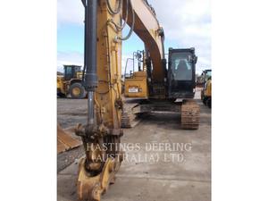 Caterpillar 320DLRR, Construction