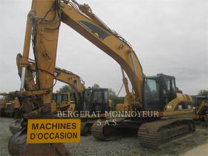 Caterpillar 325D, Construction