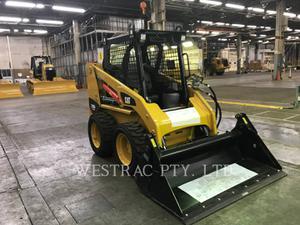 CATERPILLAR  226B3 2012