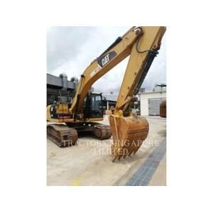 CATERPILLAR  320D2 2013