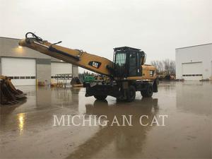 Caterpillar M322D MH, Construction