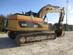 Caterpillar 323DL, Construction