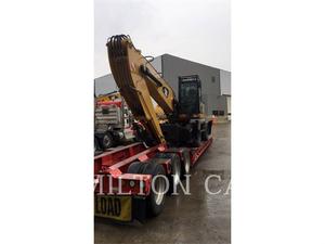 Caterpillar M322D MH, Construction