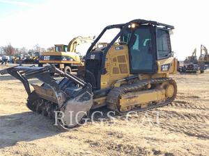 Caterpillar D3KXL AM, Construction